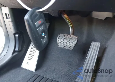 2014 BMW X3 xDrive28I z USA, uszkodzony, nr VIN 5UXWX9C59E0D32464